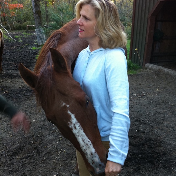 Meet your Posher, Veronica - Picture 5 of 5